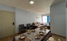 Apartamento Mobiliado com internet no centro